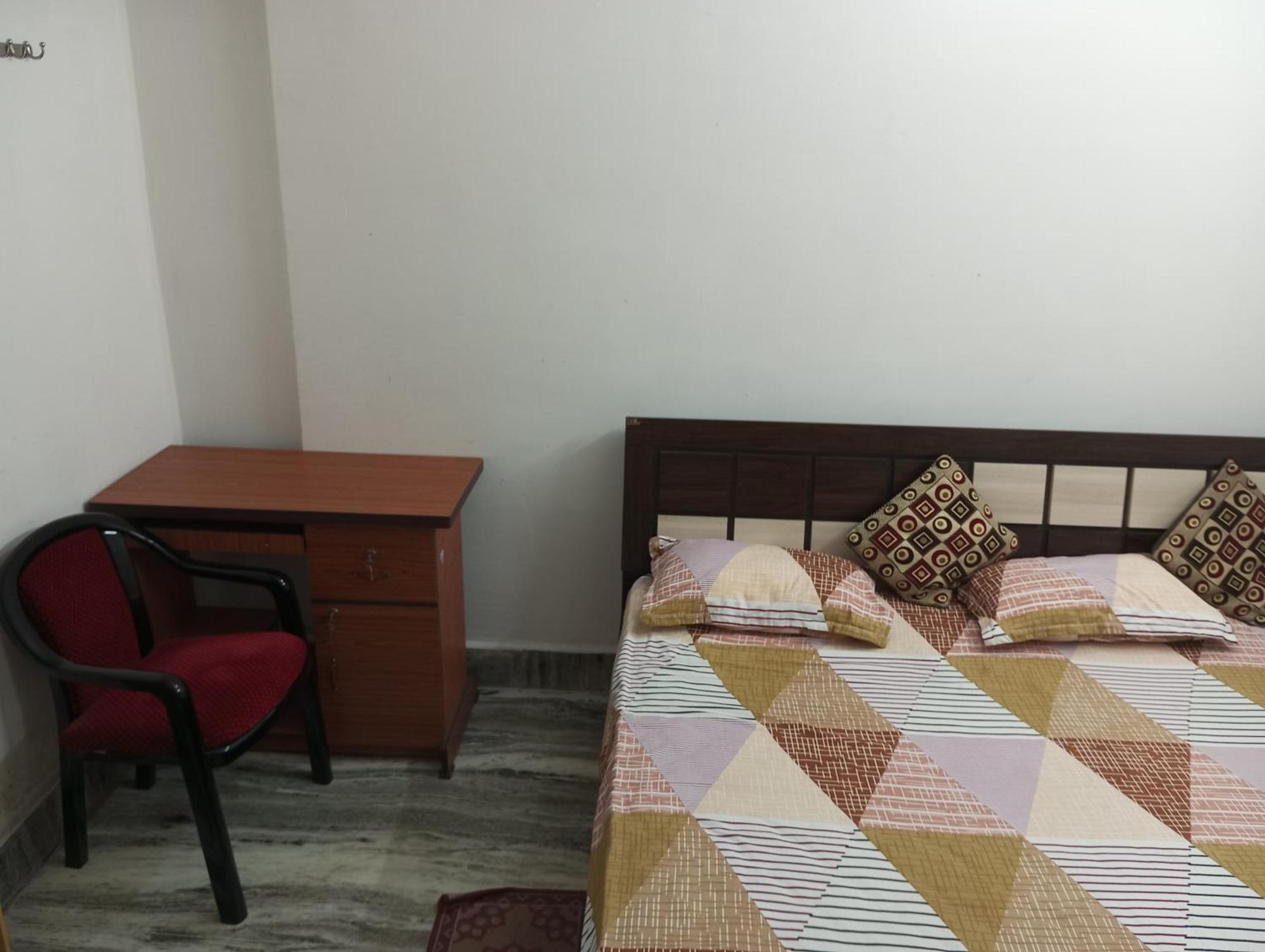 Darbar Homestay Гая Екстериор снимка
