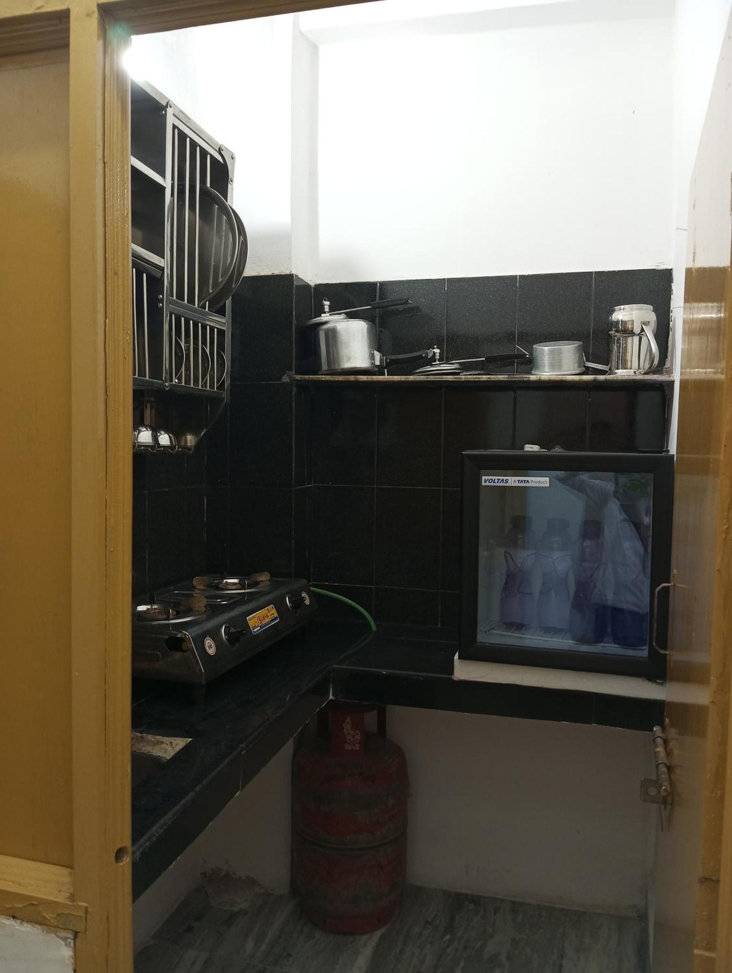 Darbar Homestay Гая Екстериор снимка